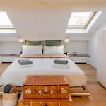 Bright Penthouse Attic In The Heart Of Milan