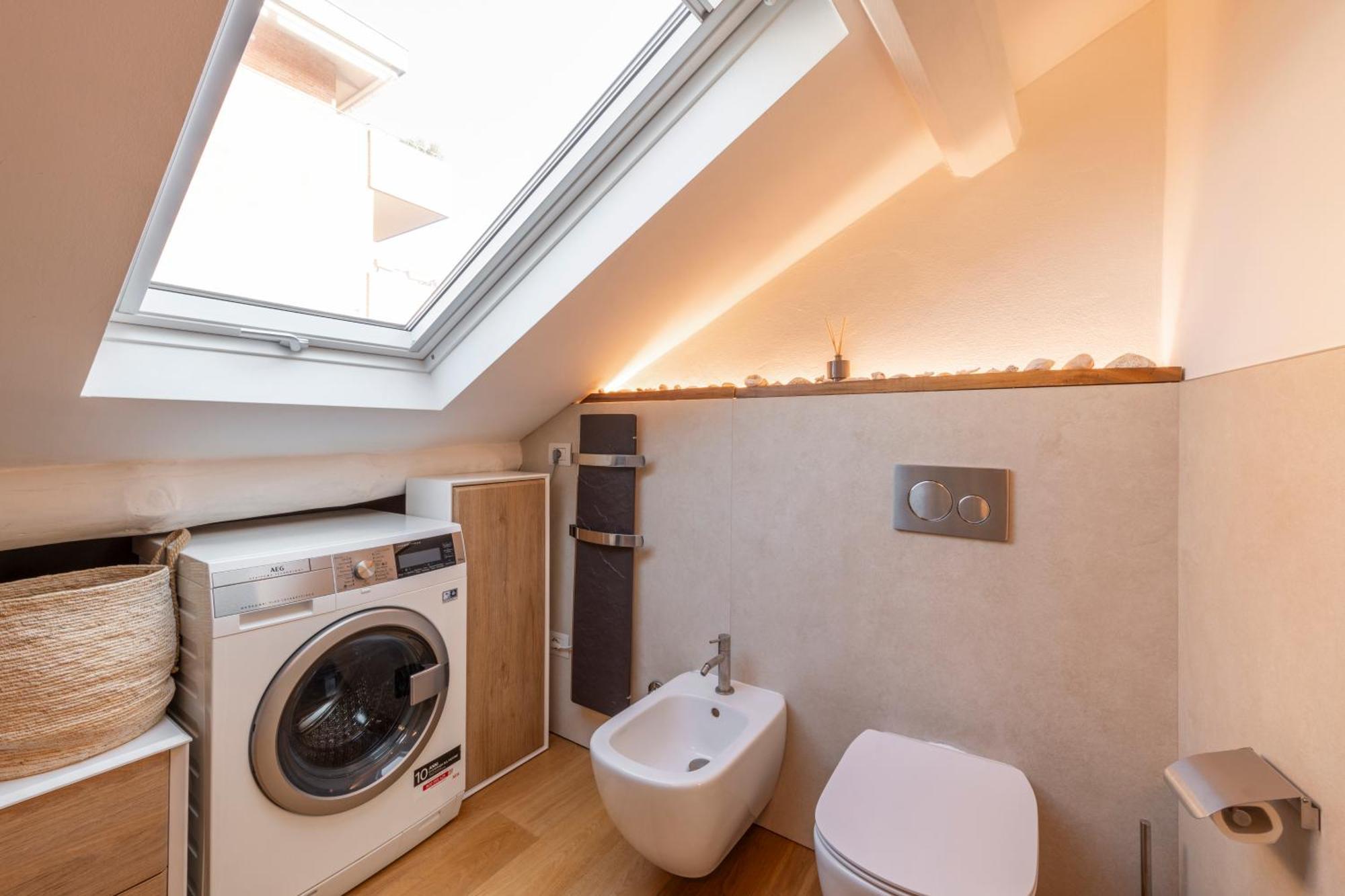 Bright Penthouse Attic In The Heart Of * Milan