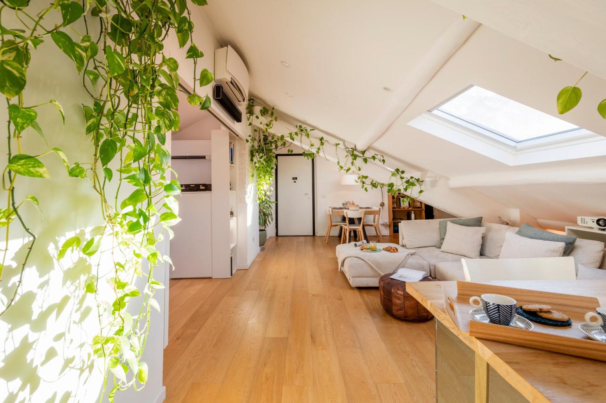 Appartement Bright Penthouse Attic In The Heart Of