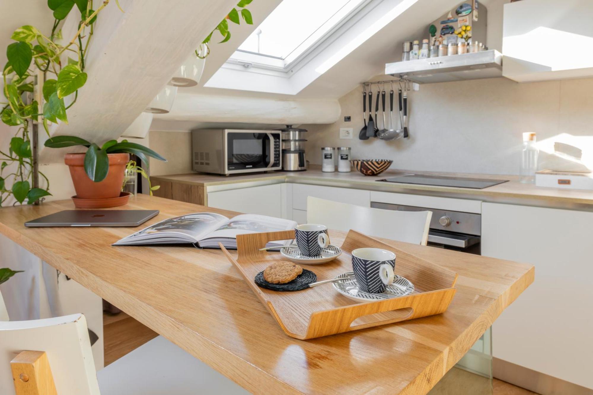 Appartement Bright Penthouse Attic In The Heart Of Milan